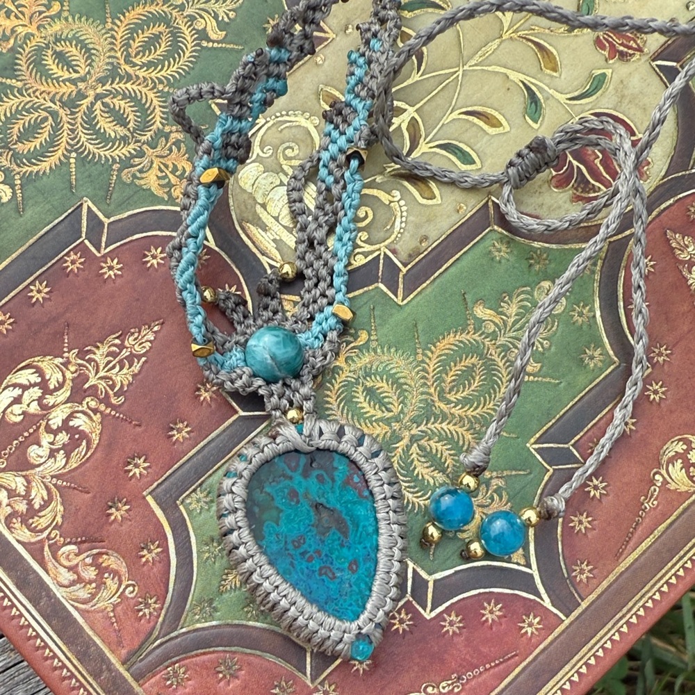 The Goddess Chrysocolla Peruvian Macrame Adjustable Handcrafted Necklace - Picture 6 of 7